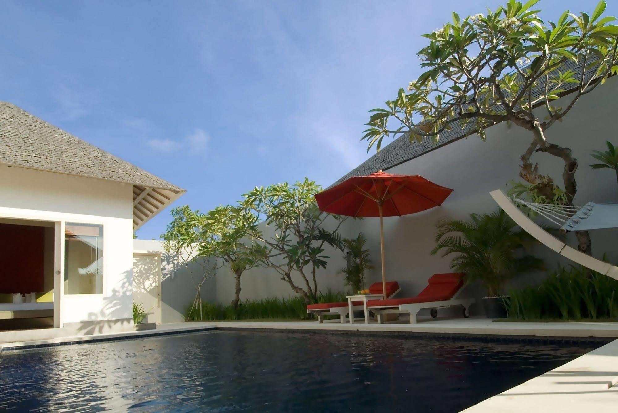 Kamuela Villas Seminyak Ngoại thất bức ảnh