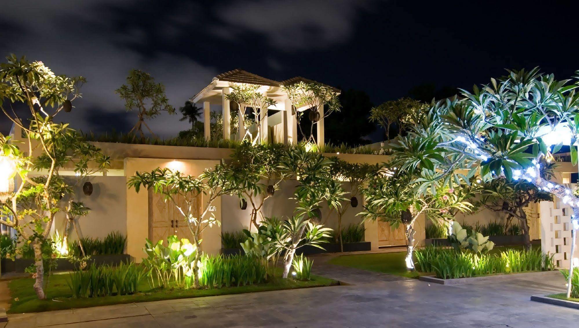 Kamuela Villas Seminyak Ngoại thất bức ảnh