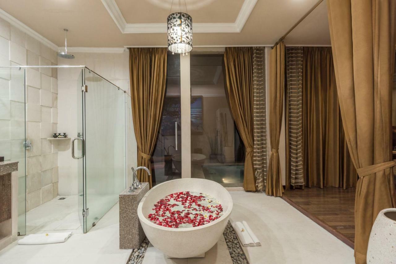 Kamuela Villas Seminyak Ngoại thất bức ảnh