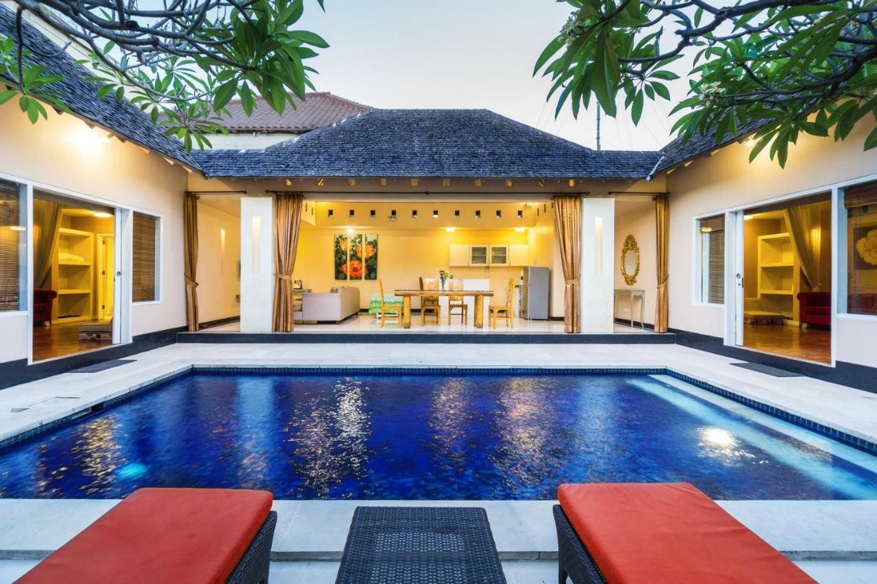 Kamuela Villas Seminyak Ngoại thất bức ảnh